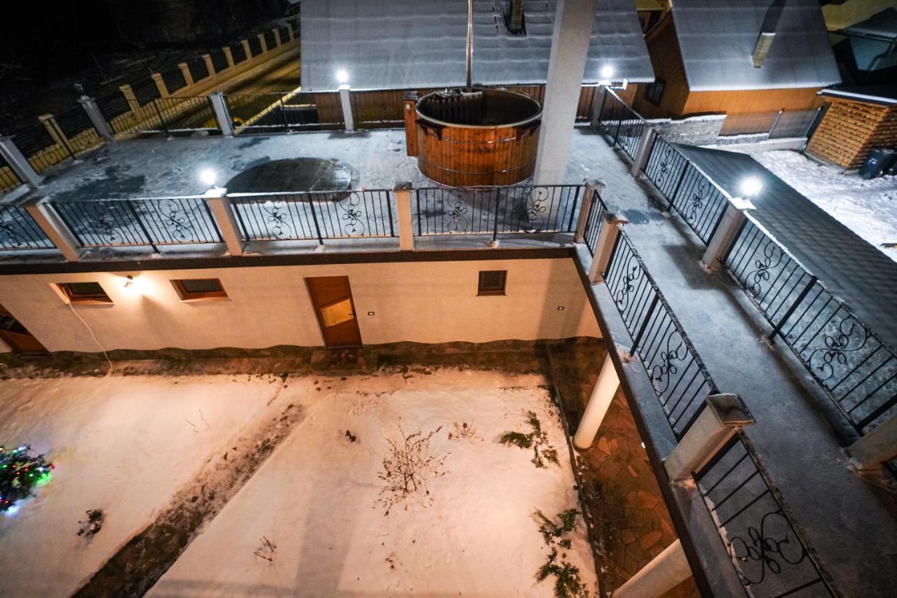 Casa Luca Hotell Viseu de Jos Eksteriør bilde